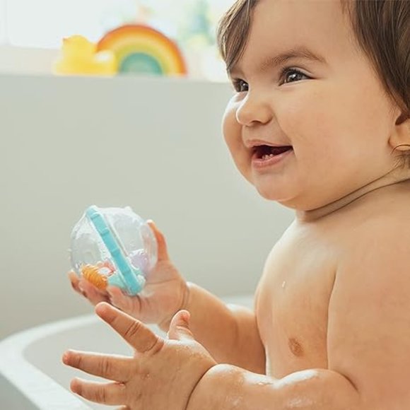 Munchkin® Float & Play Bubbles™ Baby and Toddler Bath Toy, 4 Count - Picture 6 of 7